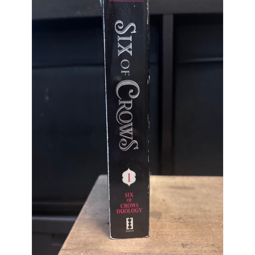 Six Crows - Picture 2 of 3
